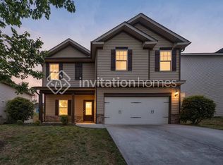 384 Easley Dr, Lawrenceville, GA 30045