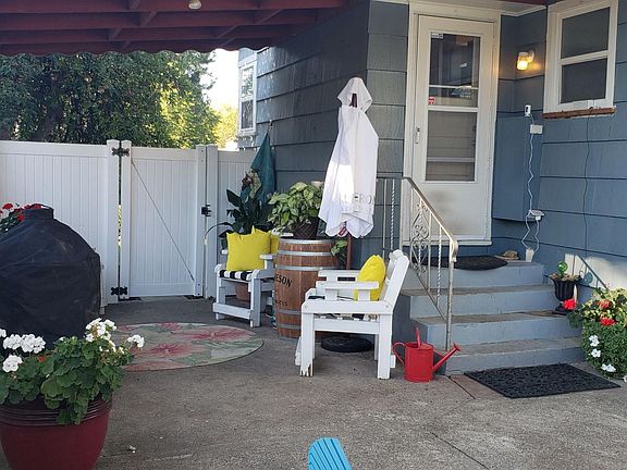 4th image of 3614 W Kiernan Ave