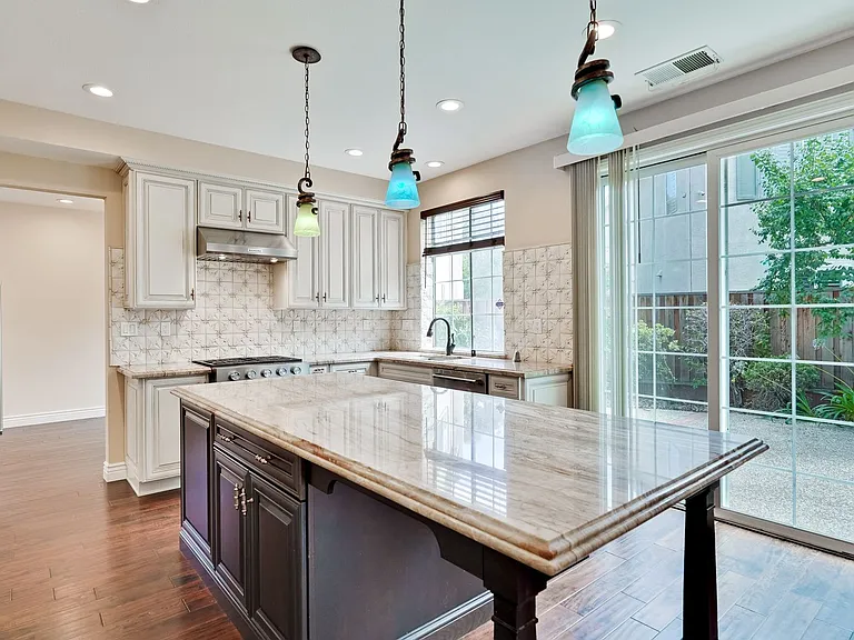 1907 Fumia Pl — Photo 21