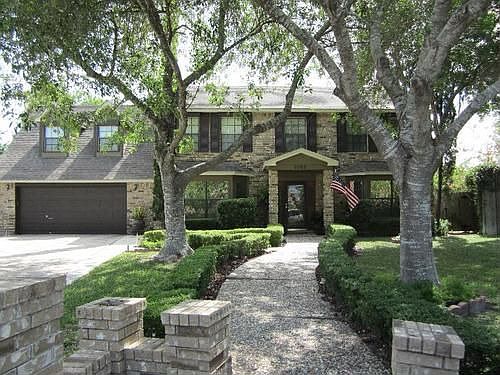 2nd image of 2705 Pine Valley Dr