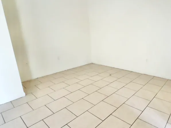 50 Whitmar Dr APT 111, Hammond, LA 70401
