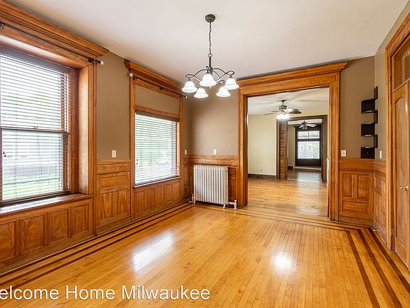 4th image of 2052 N 1st St #12604993