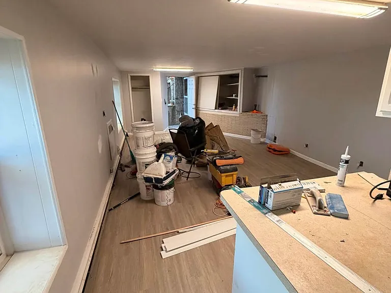 60 Vernon Ave #1 — Photo 3
