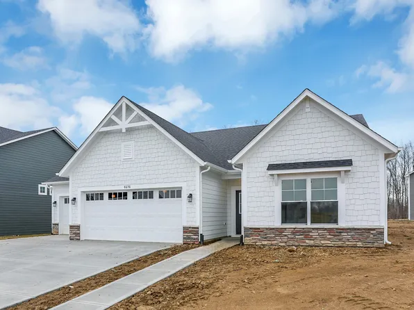 8656 Meadowlands Ct, Plainfield, IN 46168