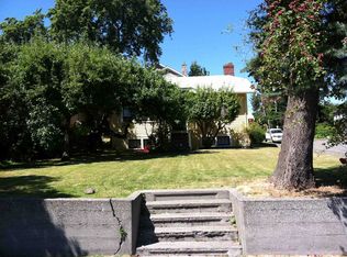 3616 NE 42nd St, Seattle, WA 98105