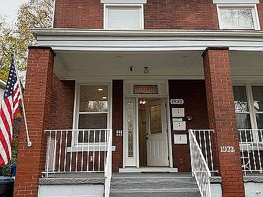 1932 Lacrosse St #1 — Photo 2