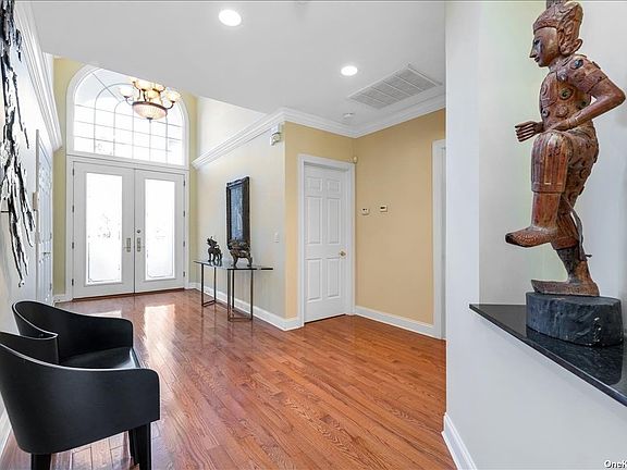 2nd image of 374 Altessa Blvd #374