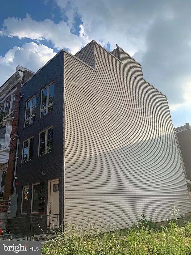 4 bed, 1700 sqft, $2,100 — Photo 3
