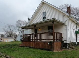 135 Hillcrest Ave NW, North Canton, OH 44720