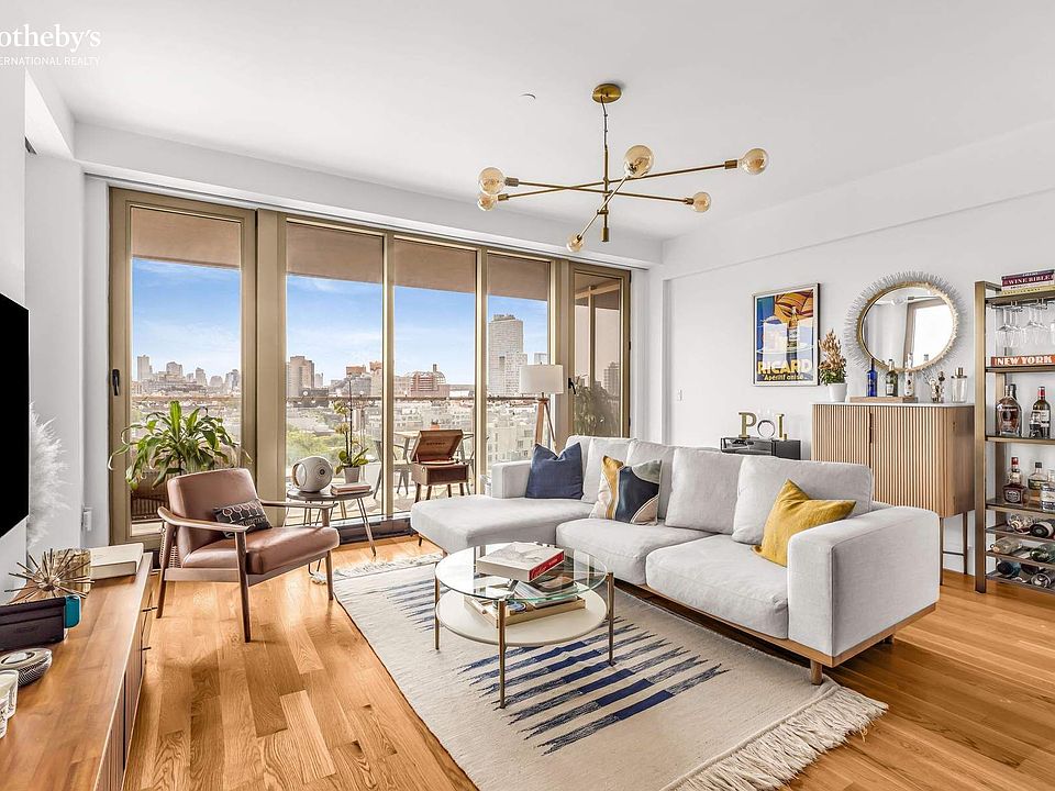1st image of 144 N 8th St APT 9B