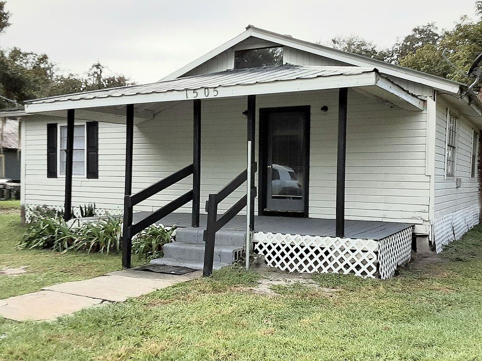 1st image of 1505 N Orange St #A