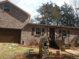 987 Collier Rd, Starkville, MS 39759