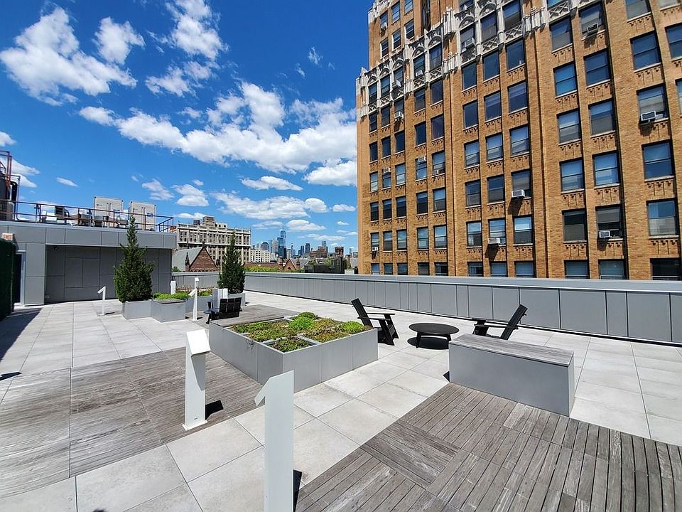 1st image of 68 Livingston St APT 4E