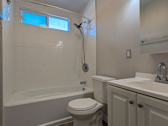 5th image of 4641 Grey Dr APT 5