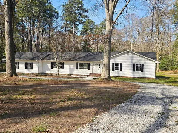 26188 High Banks Dr, Salisbury, MD 21801