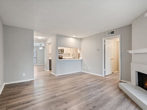 5th image of 333 Prestonwood Dr APT 902
