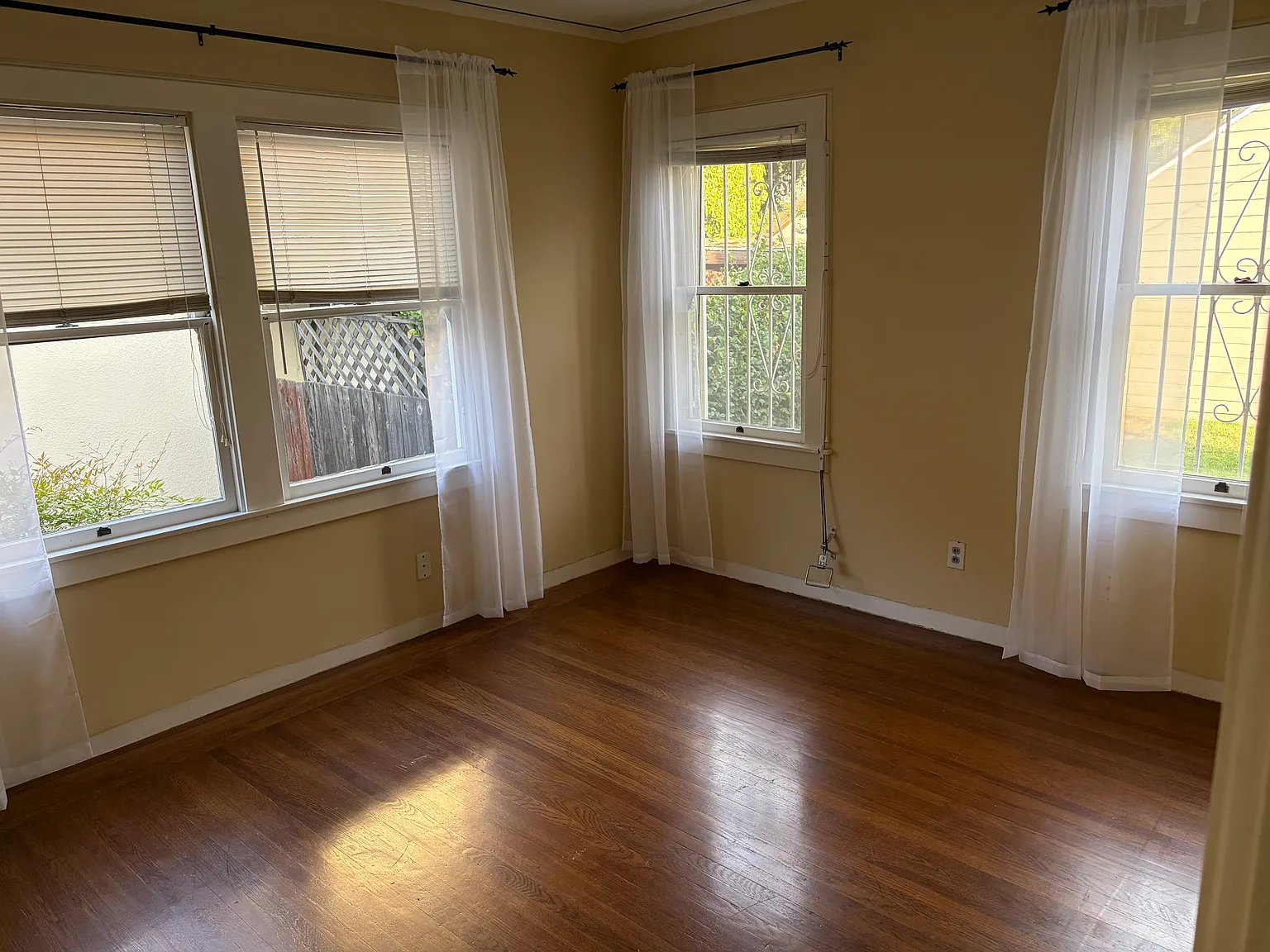 2 bed, 1146 sqft, $2,950 — Photo 4