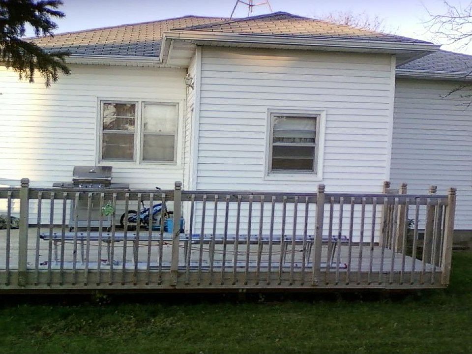 2nd image of 16403 Highway 14