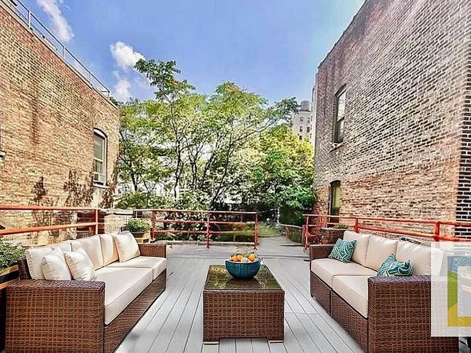 2nd image of 70 W 128th St APT 4D