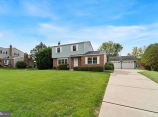 2020 Davis Dr, Norristown, PA 19403