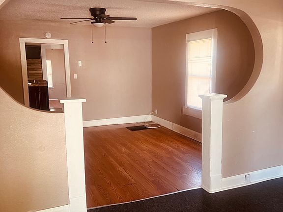 2nd image of 1014 Anderson Ave