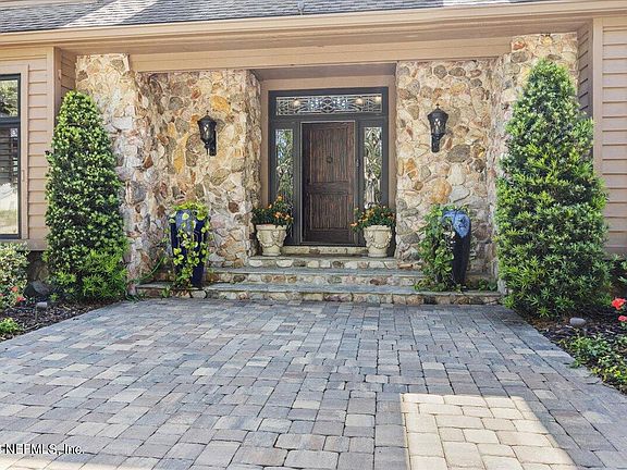 3rd image of 24609 DEER TRACE Drive