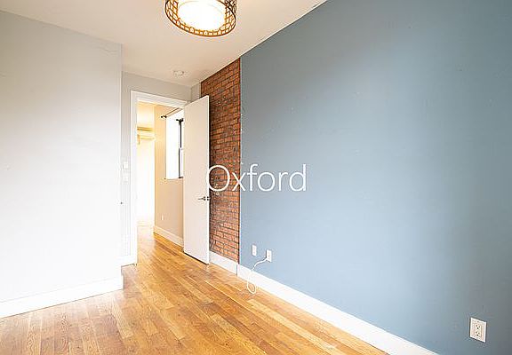 3rd image of 332 Chauncey St #3A