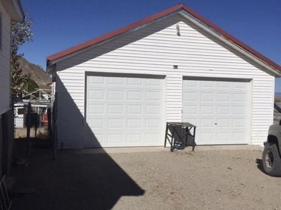 4th image of 419 Idaho St