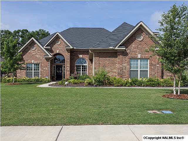 1st image of 8510 Sedgebrook Dr SE