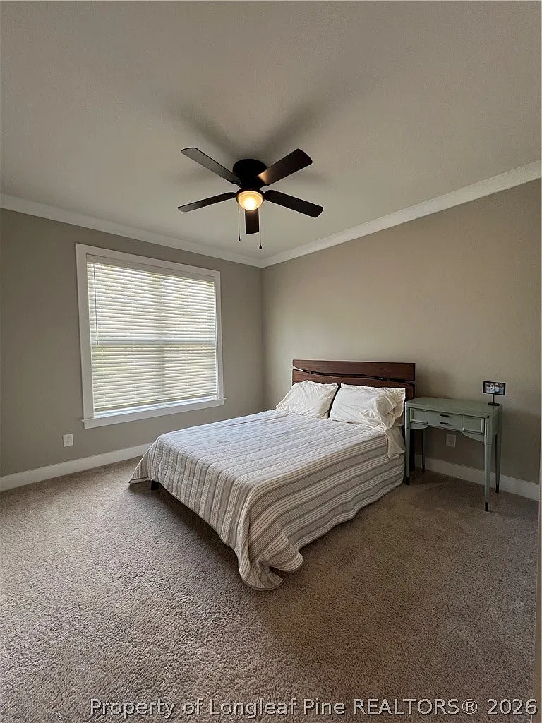5 bed, 3.0 bath, 2800 sqft, $2,350 — Photo 2