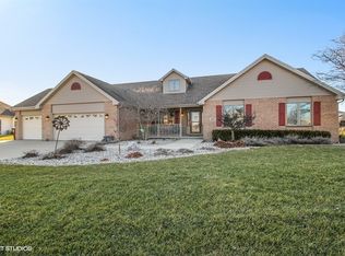 801 Buck Ct, Manteno, IL 60950