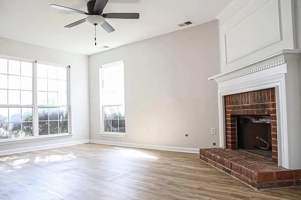 105 Fairview Lake Way *1 - 1 — Photo 2