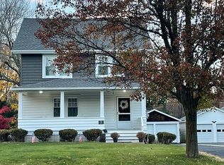 64 E Main St, Mendham, NJ 07945