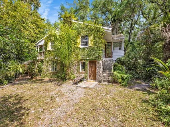 10005 Snapper Creek Rd, Coral Gables, FL 33156