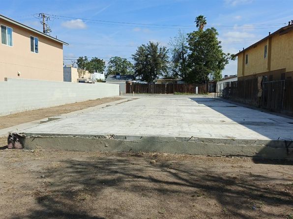 1414 Monterey St, Bakersfield, CA 93305