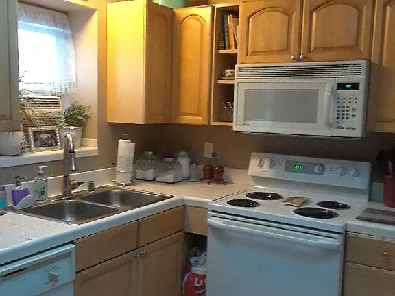 5th image of 161 & 163 134th St E