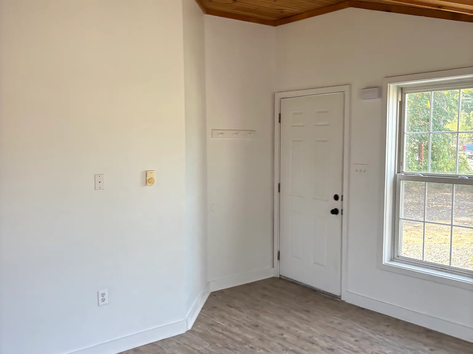 2 bed, 860 sqft, $1,850 — Photo 4