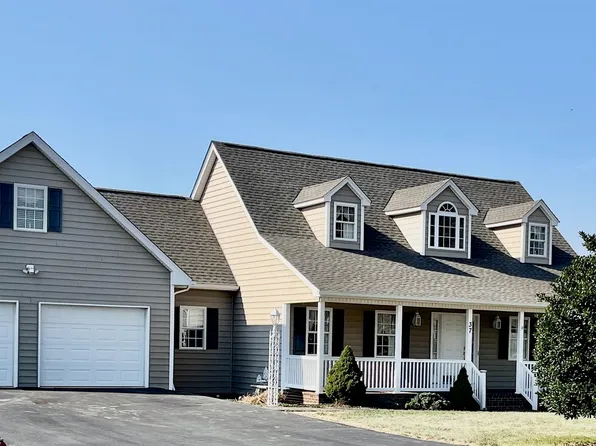 37 Bedford Ln, Fishersville, VA 22939