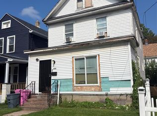 858 E 25th St, Erie, PA 16503