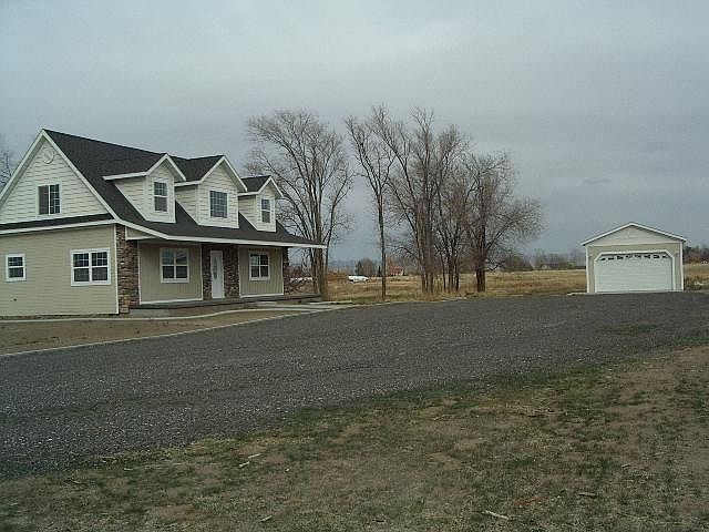 2nd image of 2120 E #B