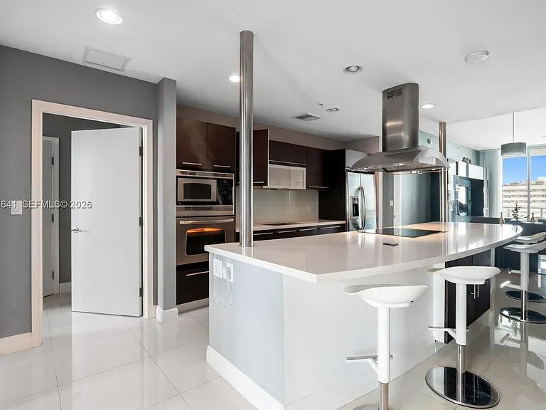 7930 East Dr #1505 — Photo 4