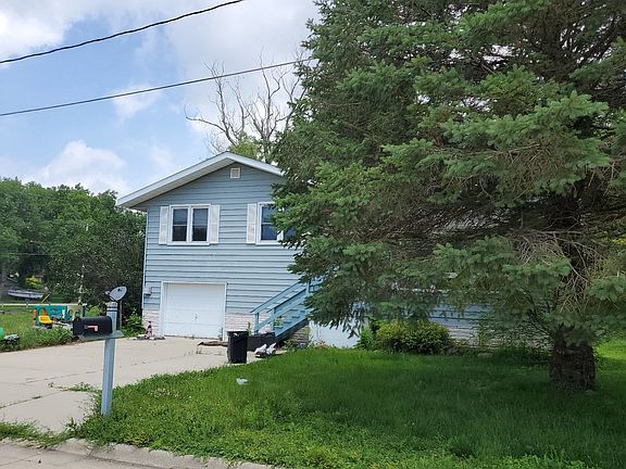 2nd image of 2244 25th St SW