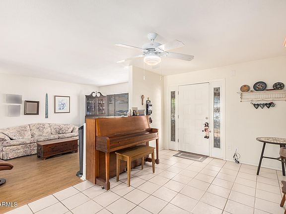4th image of 2015 E CLAIRE Drive