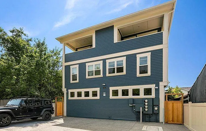 5414 Delridge Way SW #B — Photo 20