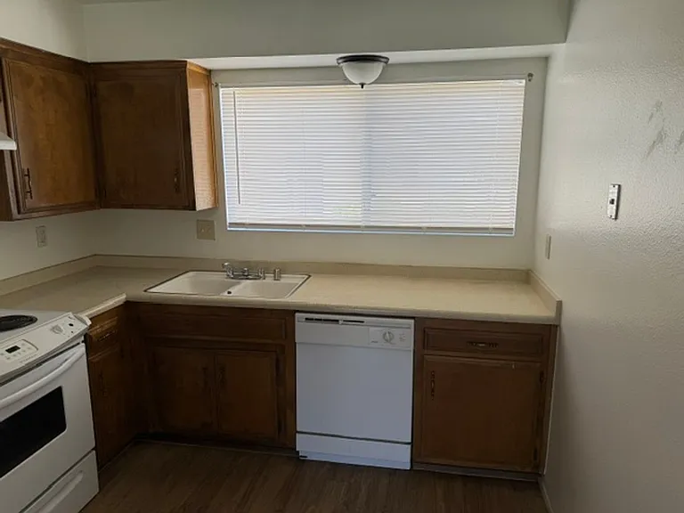 2419 Westholme Blvd — Photo 10