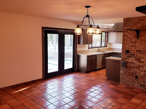 5th image of 8228 Highwood Way