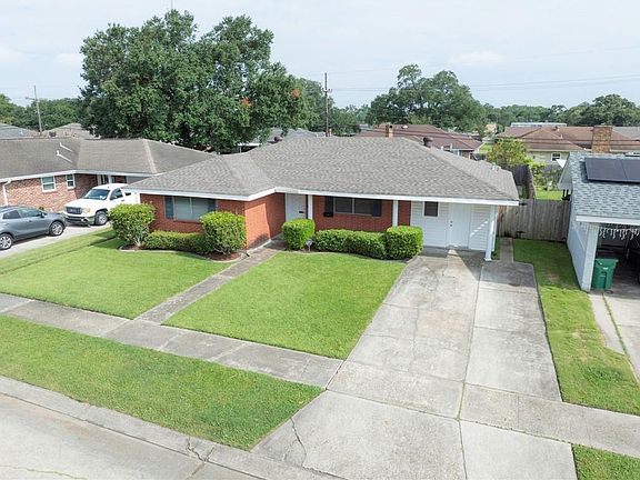 2nd image of 1945 Green Oaks Dr