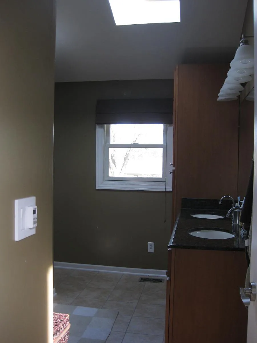 Building Photo - 1104 Hayden Dr