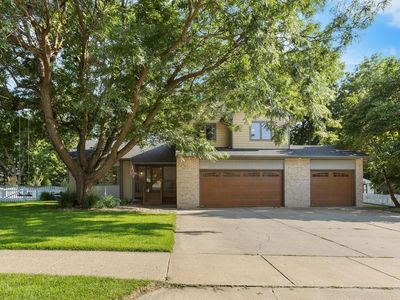 2905 E 33rd St, Sioux Falls, SD, 57103