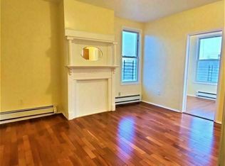 943 E 229th St #3A, Bronx, NY 10466
